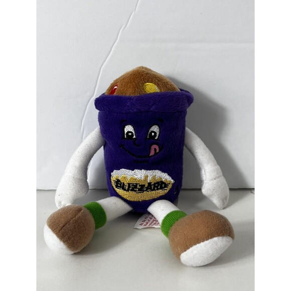 DQ Dairy Queen Blizzard Mini Promotional Plush - Picture 1 of 7